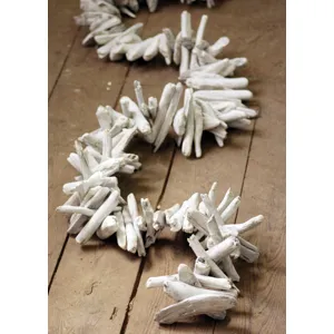 White-Washed Driftwood Garland