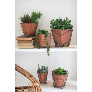 SET OF 5 TERRACOTTA PLANTERS WITH WIRE WRAP