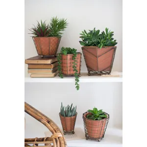 SET OF 5 TERRACOTTA PLANTERS WITH WIRE WRAP