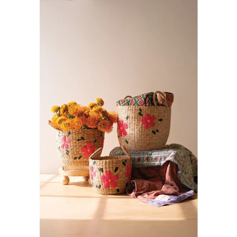 Set of 3 Seagrass Baskets with Embroidered Flowers