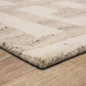 Forsyth Park Ardsley Place Ivory Natural Rug - 8' x 10' Angle