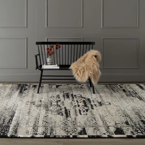Zephyr Cella Black Rug - 8' x 10' Lifestyle