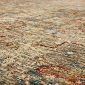 Marash Ezine Cream Rug - 6'7" x 9'6" Closeup