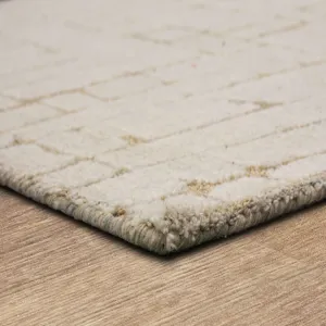 Forsyth Park Taylor Square Ivory Rug - 8' x 10' Angle