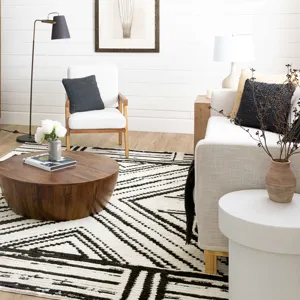 Traverse Four Corners Rug - 8' x 10' Lifestyle