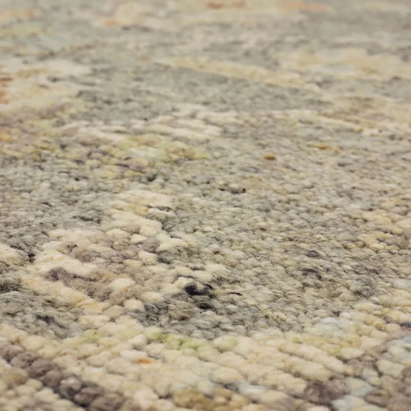 Coventry Kenilworth Grey Rug - 6' x 9' Closeup