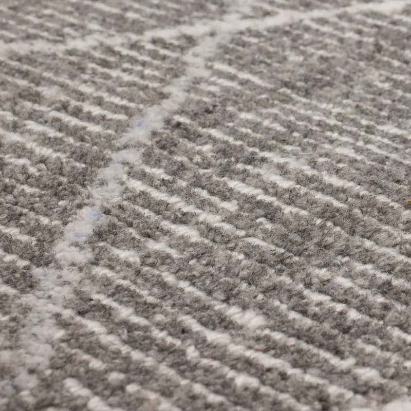 Tangier Deviation Taupe Rug - 9' x 12' Closeup