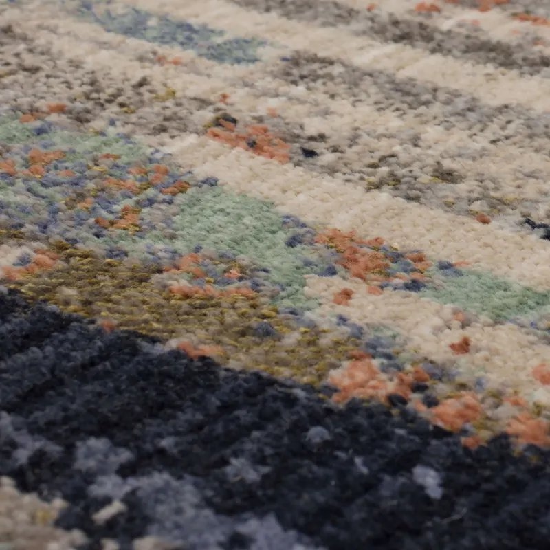 Axiom Emerge Multi Rug - 5'3" x 7'10" Closeup