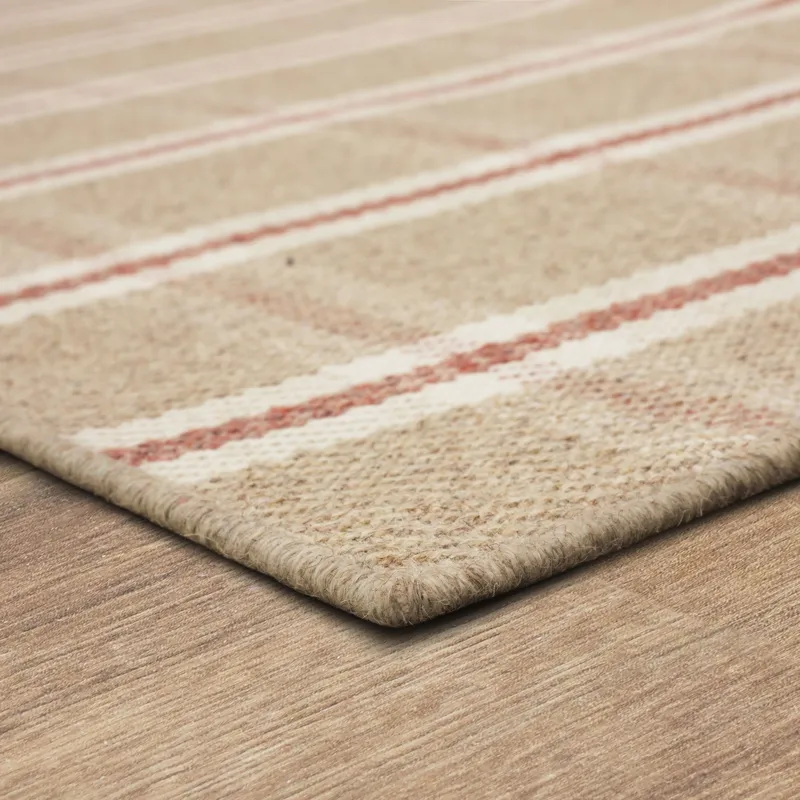 Scofield Red Rug - 8' x 10' Angle