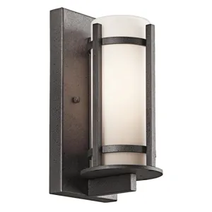 Camden Collection Camden 1 Light Outdoor Wall Lantern - AVI (Anvil Iron)