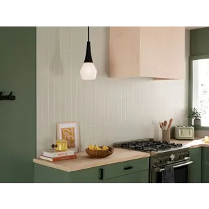 52529bk-kitchen-deela-overall-day-1a-lifestyledetail-wideroomday-1024x768.jpg