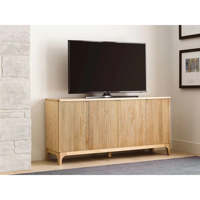 Essence Newfield Console