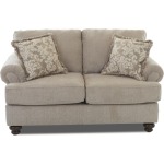 Greenvale Loveseat