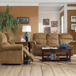 Briggs PowerRecline La-Z-Time® Full Reclining Loveseat w/ Console and Power Headrest