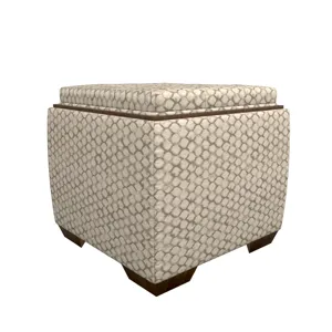 Leo Ottoman - i-Leilani Smoke