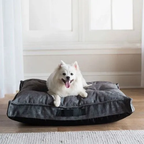 Cooper Mattress, Smoke