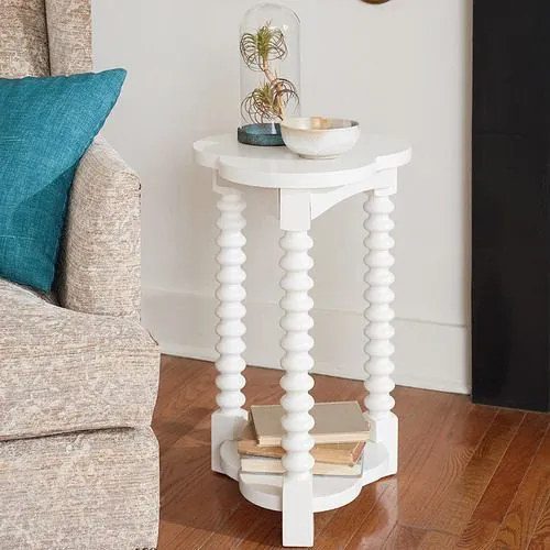 Junction Trifoil Spot Table