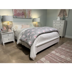 Adeline Complete Fluted Panel Bed - Full
