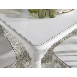 Vintage Market Friendship Table