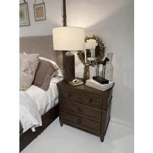Seraphina Nightstand