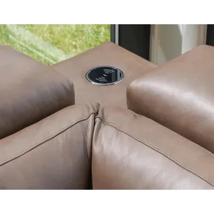 Solana Square Wedge W Triple Charger And 2 18\" Pillows