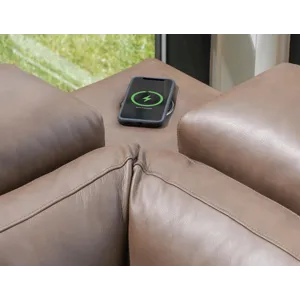 Solana Square Wedge W Triple Charger And 2 18\" Pillows