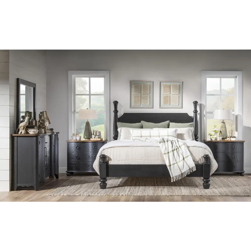 Vintage Market Complete Chimney Post Bed - Queen