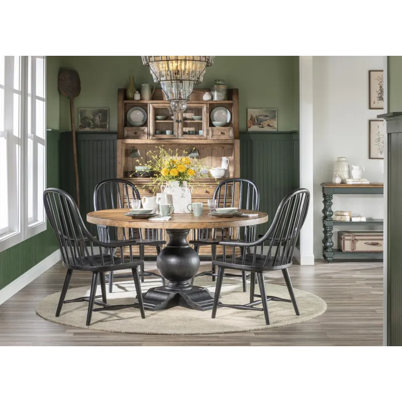 Vintage Market Windsor Arm Chair