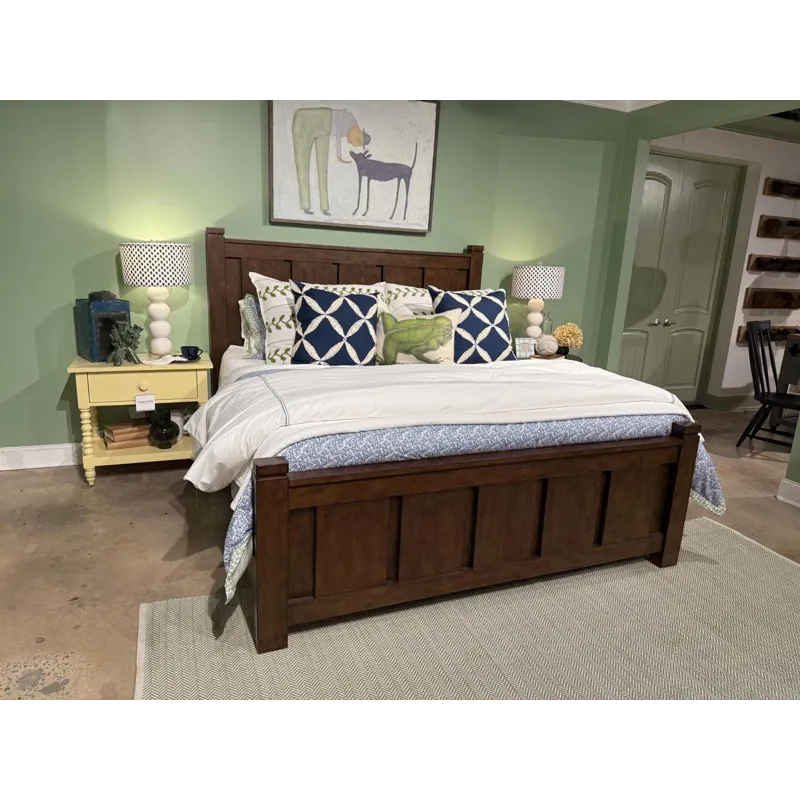 Lake House Complete Vertical Slat Panel Bed - King