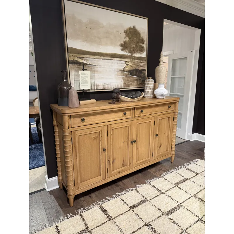 Seraphina Credenza