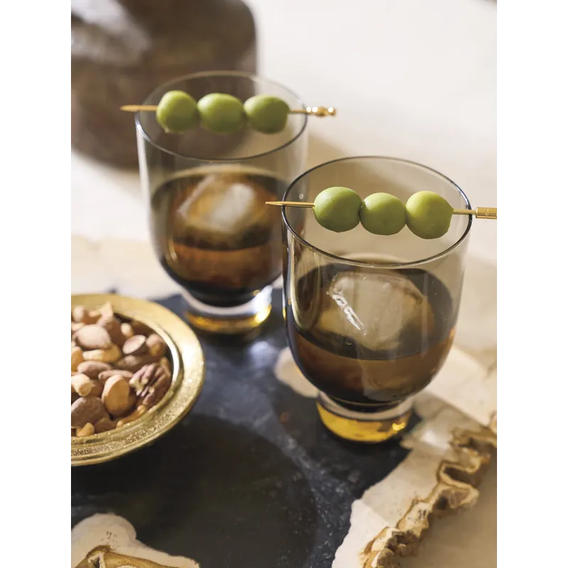 La Costa Avenida Round Cocktail Table