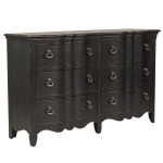 Chesapeake 6 Drawer Dresser