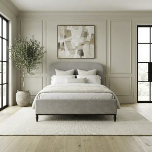 Wesley Hall Queen Uph Bed