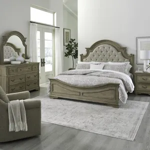 Magnolia Manor Queen Panel Bed, Dresser & Mirror