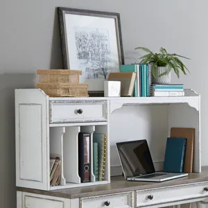 Magnolia Manor Hutch