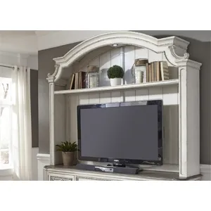 Magnolia Manor Entertainment Hutch