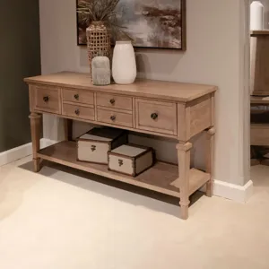 Haven Hills Sofa Table