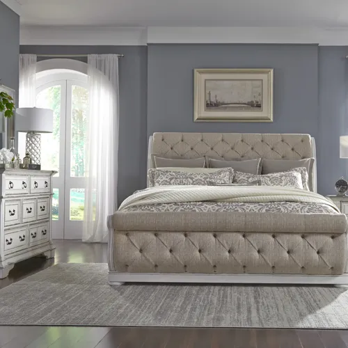 Abbey Park King Uph Sleigh Bed, Dresser & Mirror
