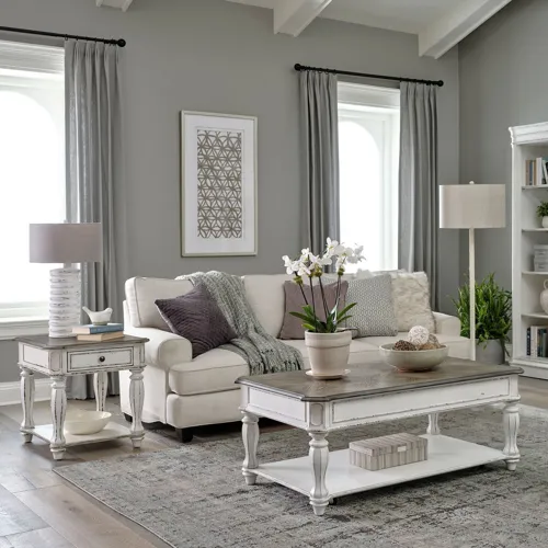 Magnolia Manor 3 Piece Set (1-Cocktail 2-End Tables)