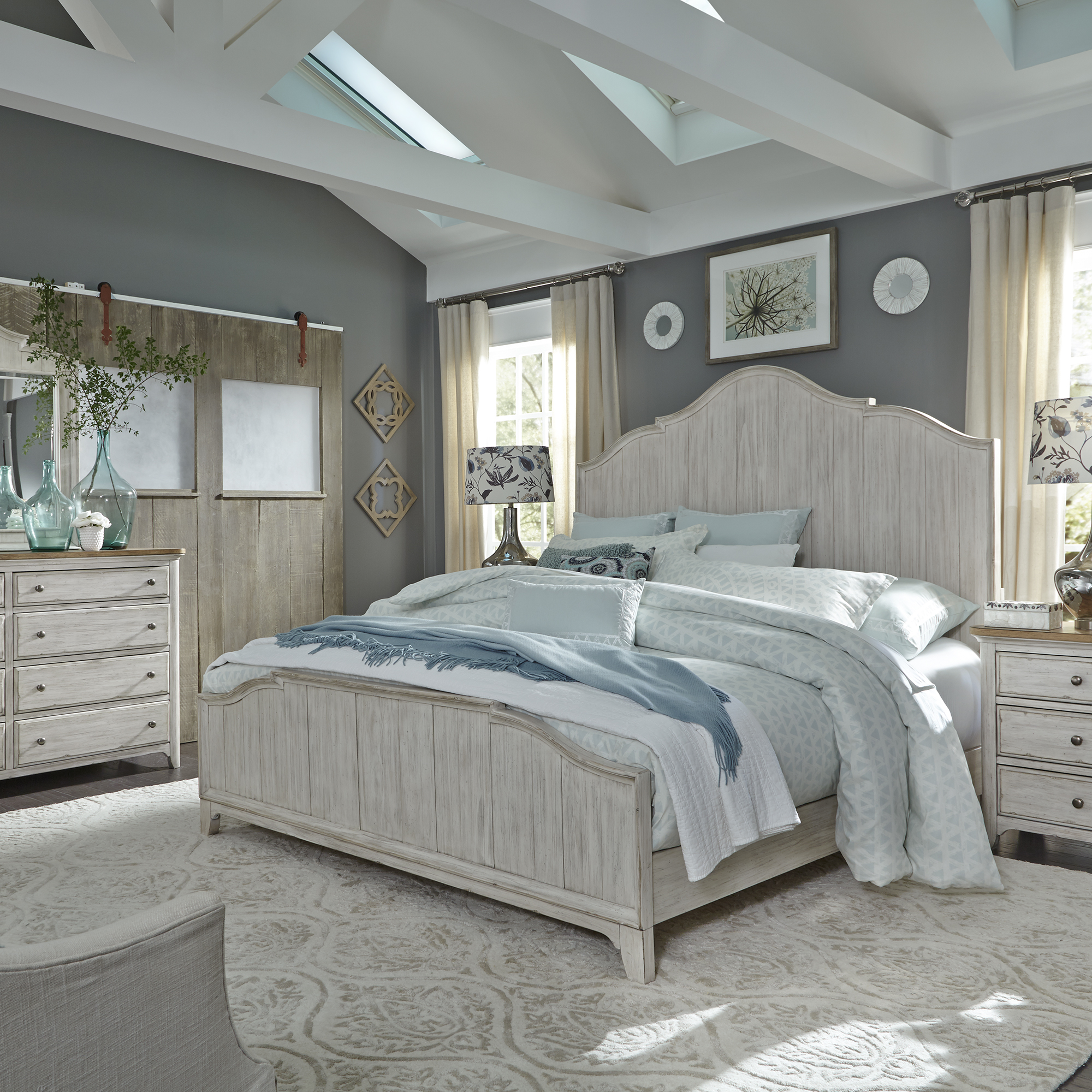 Farmhouse Reimagined King California Panel Bed, Dresser & Mirror, Night