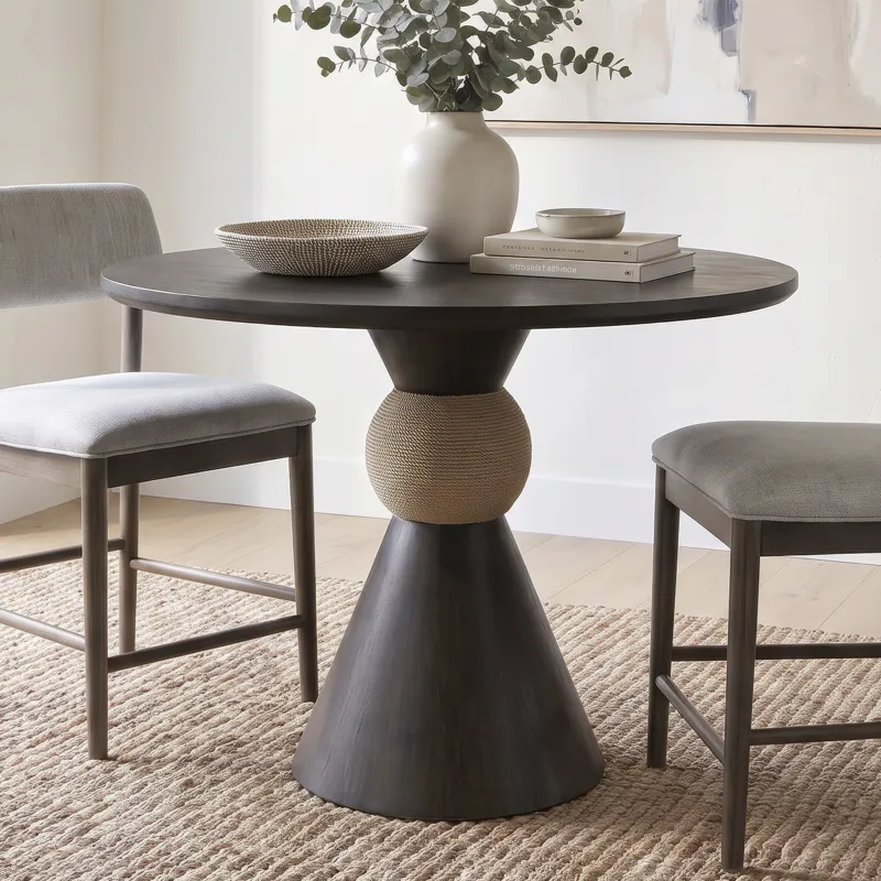 Briarcrest Gathering Table Set