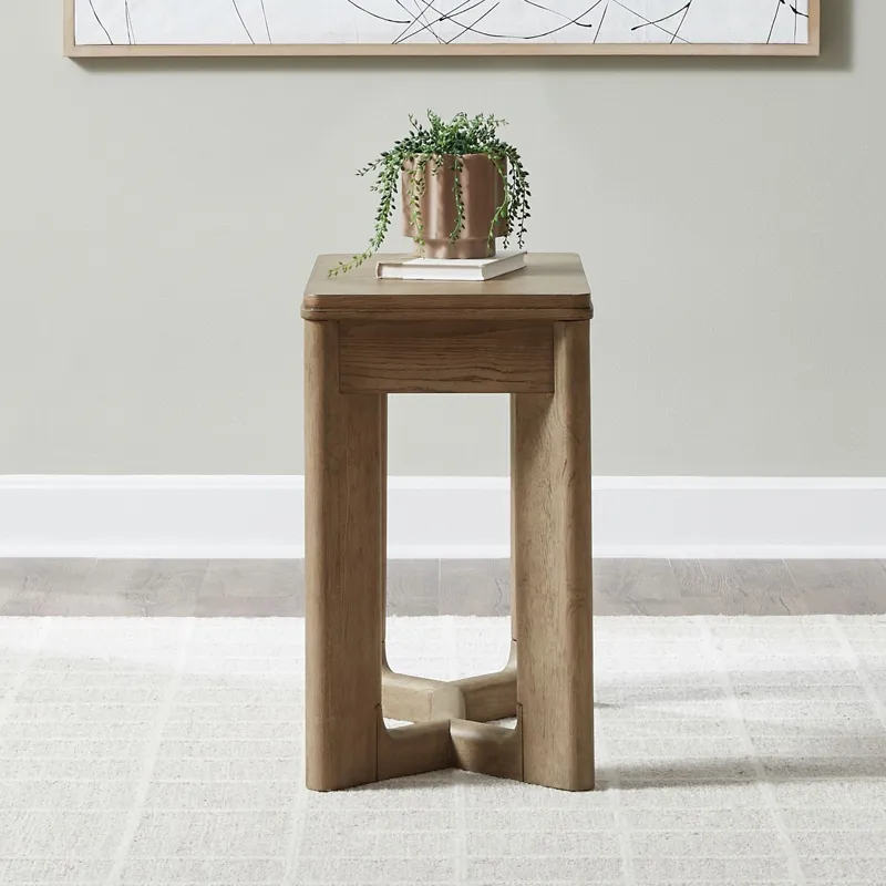 Ballentine Chairside Table