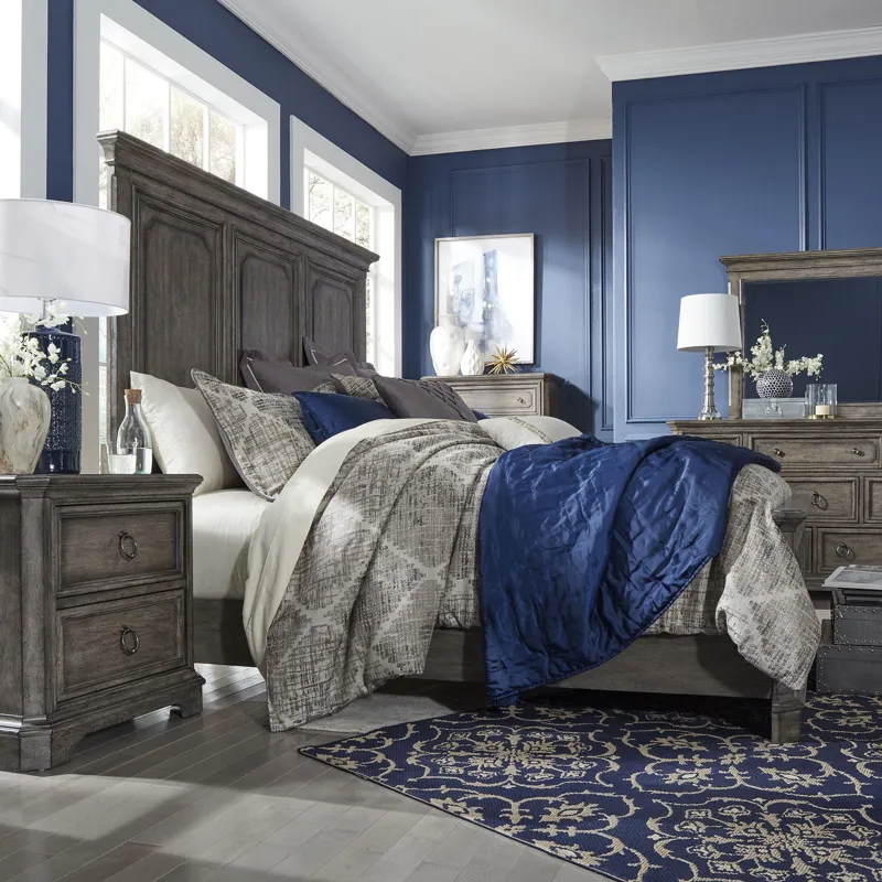 The 653-BR Collection