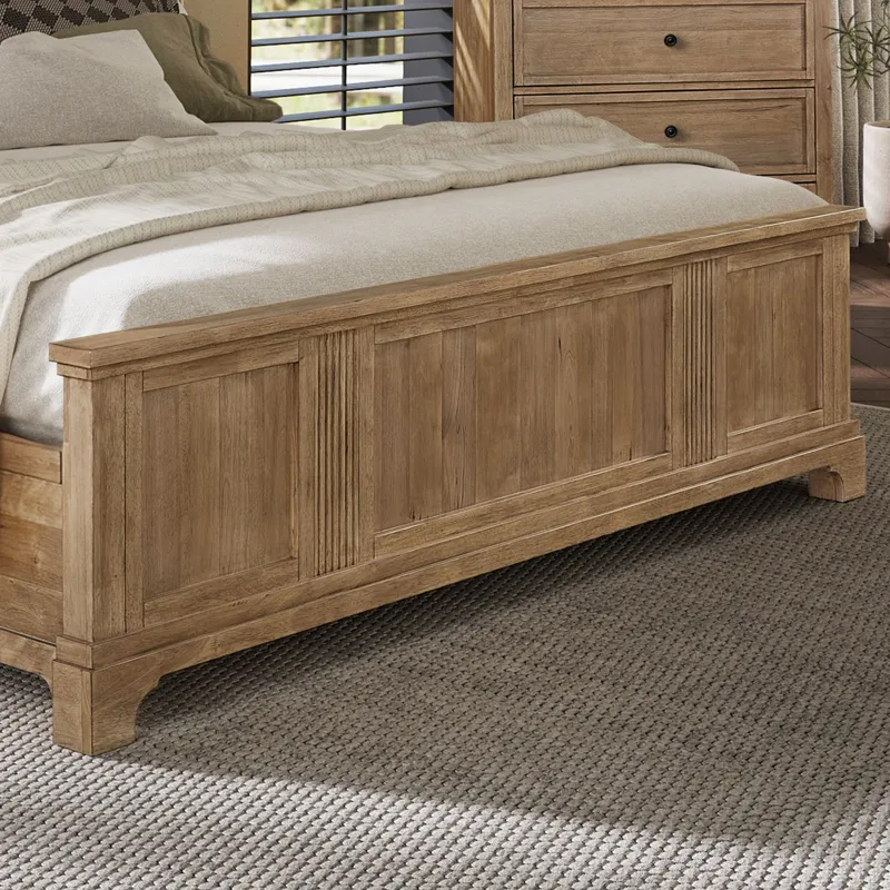 Haven Hills King Panel Footboard