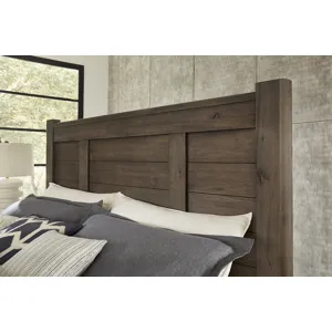 Crafted Oak-Aged Grey Ben's Poster Bed - Queen