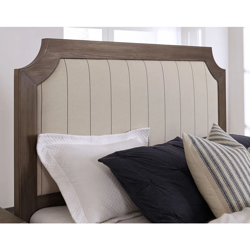 Bungalow Queen Upholstered Bed - Folkstone