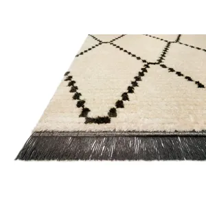 Alice Cream / Charcoal Rug (2' 7" X 8' 0")