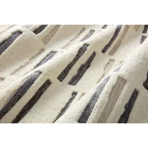 Bennett 2\'-6\" X 11\'-6\" Rug