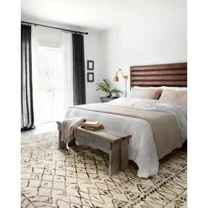 Emory Heather Gray / Black Rug (7' 7" X 10' 6")