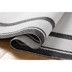 Loloi II Easton 6\'-7\" X 9\'-4\" Rug
